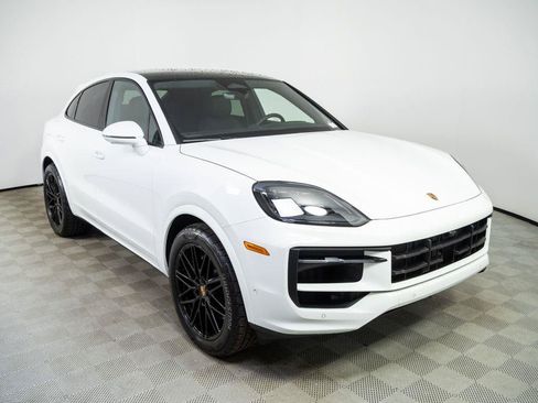 New 2026 Porsche Cayenne Coupe AWD/4WD image 27