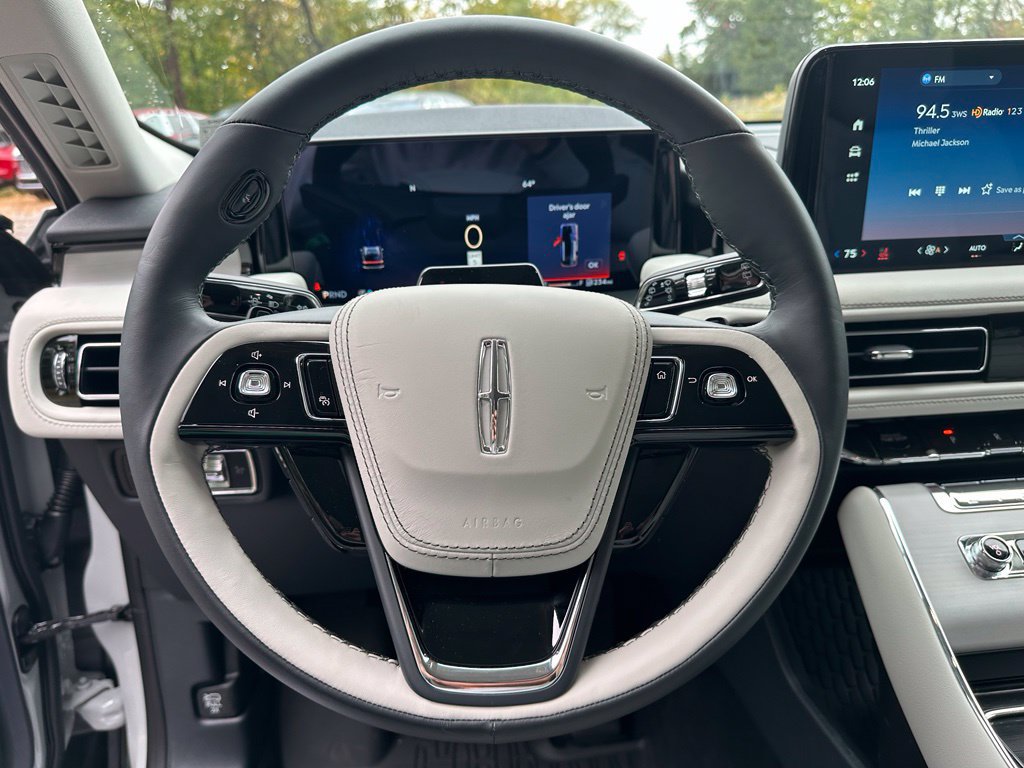 New 2027 Lincoln Aviator Reserve AWD/4WD image 8