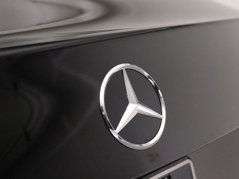 Used 2025 Mercedes-Benz C 300 4MATIC Sedan image 23