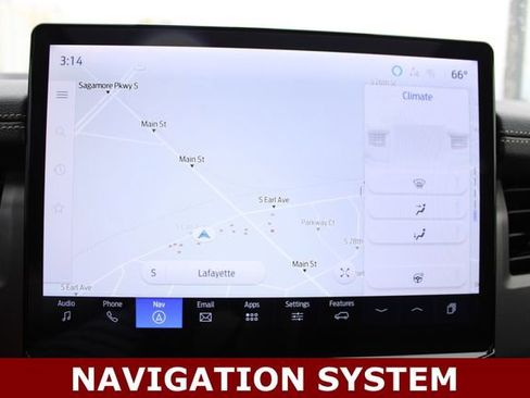 Used 2024 Ford Expedition XLT AWD/4WD image 5
