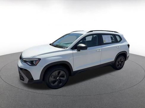 Used 2026 Volkswagen Taos S FWD image 6