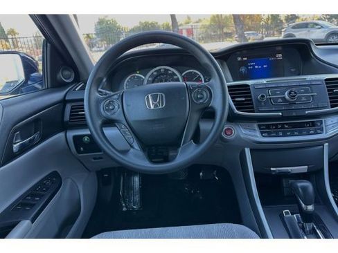 Used 2015 Honda Accord EX-L image 19