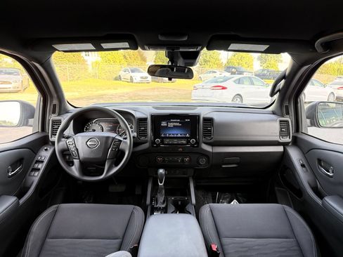 Used 2023 Nissan Frontier SV w/ Midnight Edition Package RWD image 26