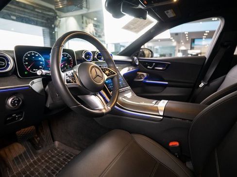 Certified 2025 Mercedes-Benz C 300 4MATIC Sedan image 10