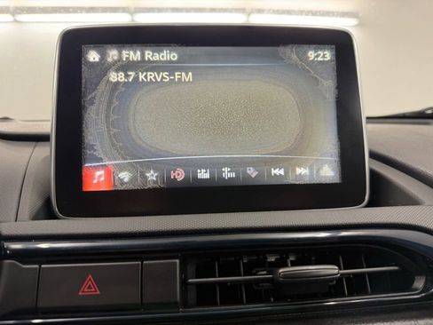 Used 2016 MAZDA MX-5 Miata Club w/ Brembo/BBS Package image 18