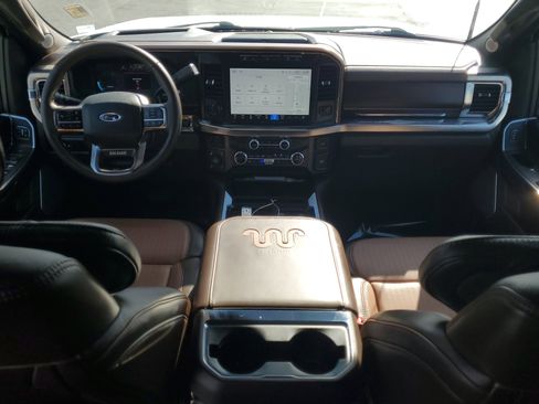 Used 2024 Ford F250 King Ranch image 14