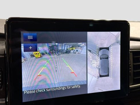 Used 2022 Ford Explorer Limited w/ Equipment Group 301A image 16