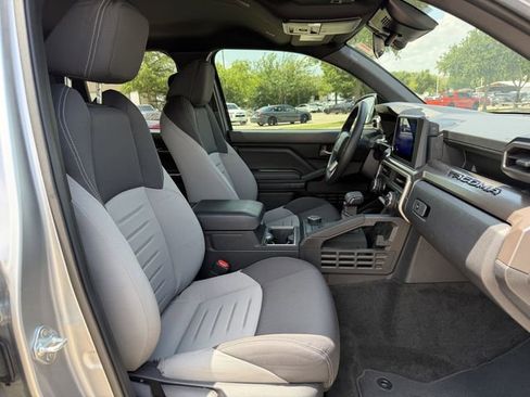 Used 2024 Toyota Tacoma TRD Sport RWD image 26
