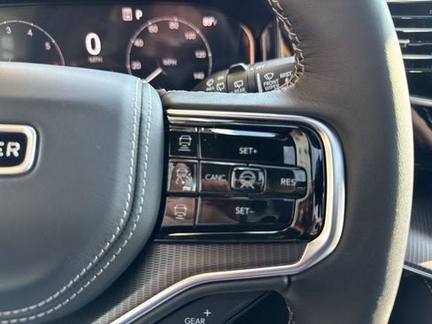New 2026 Jeep Grand Wagoneer Summit w/ Premium Group III AWD/4WD image 15