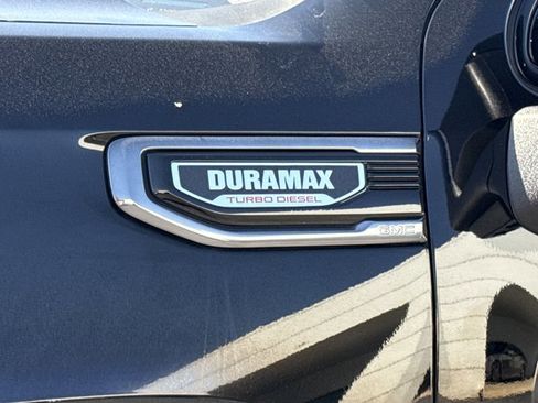 Used 2025 GMC Sierra 1500 AT4 w/ AT4 Premium Package image 14