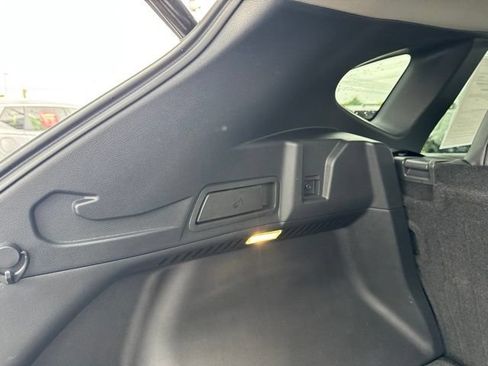 Certified 2025 Nissan Murano SV AWD/4WD image 24