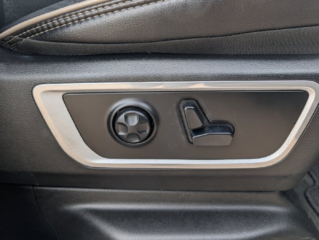 Used 2020 RAM 1500 Laramie w/ Sport Appearance Package AWD/4WD image 25