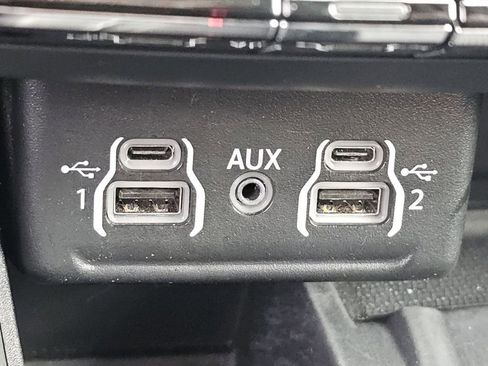 Used 2022 Dodge Durango R/T w/ Quick Order Package 22F image 13