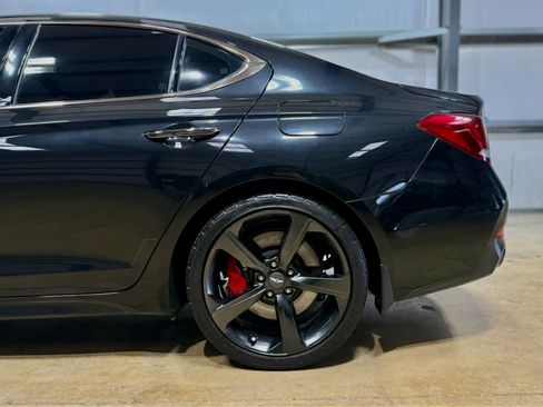 Used 2019 Genesis G70 3.3T Advanced w/ Sport Package image 4
