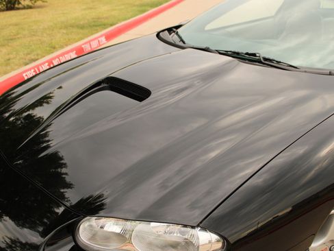 Used 1999 Chevrolet Camaro Z28 w/ SS Performance/Appearance Pkg RWD image 36