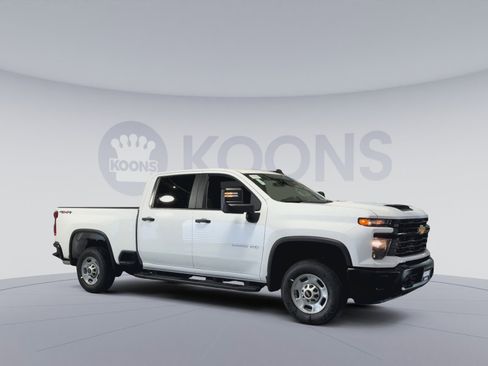 New 2026 Chevrolet Silverado 2500 W/T AWD/4WD image 2
