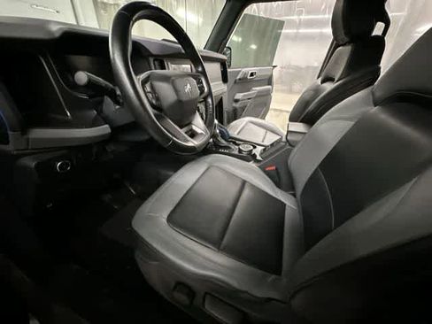 Certified 2022 Ford Bronco Black Diamond image 16