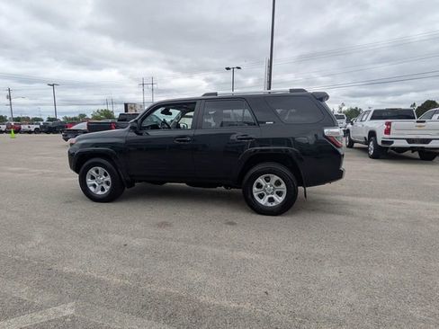 Used 2024 Toyota 4Runner SR5 RWD image 7