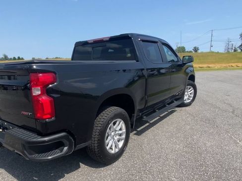 Certified 2022 Chevrolet Silverado 1500 RST w/ Convenience Package II AWD/4WD image 8