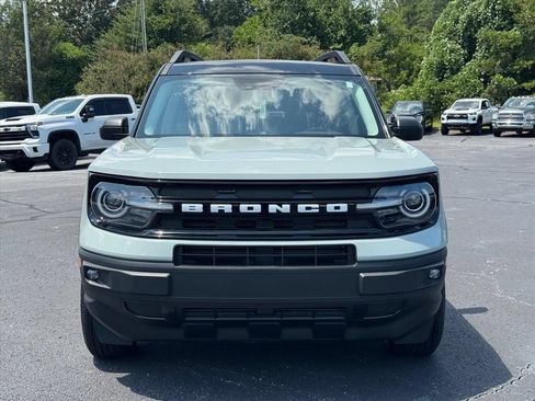 Used 2024 Ford Bronco Sport Outer Banks w/ Tech Package AWD/4WD image 8