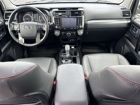 Used 2024 Toyota 4Runner TRD Off-Road Premium w/ Moonroof Package AWD/4WD image 25
