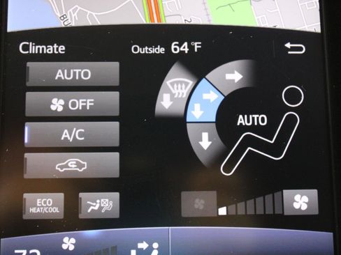 Used 2021 Toyota Prius Prime XLE FWD image 22