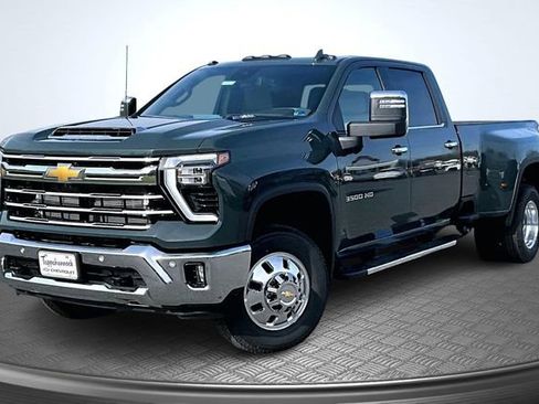 New 2026 Chevrolet Silverado 3500 LTZ w/ LTZ Plus Package AWD/4WD image 1
