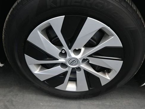 Used 2025 Nissan Altima 2.5 S image 25