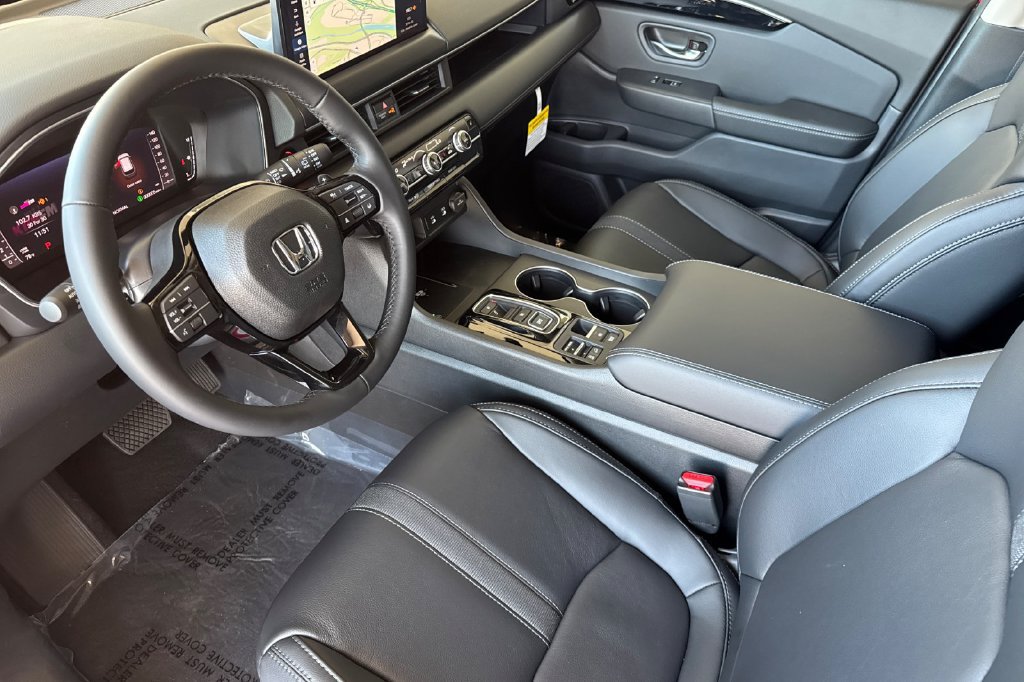 New 2026 Honda Pilot EX-L image 3