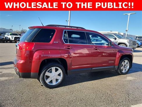 Used 2012 GMC Terrain SLE image 2
