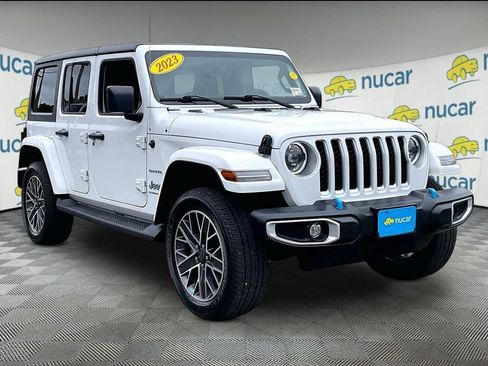 Used 2023 Jeep Wrangler Unlimited Sahara w/ Cold Weather Group AWD/4WD image 1