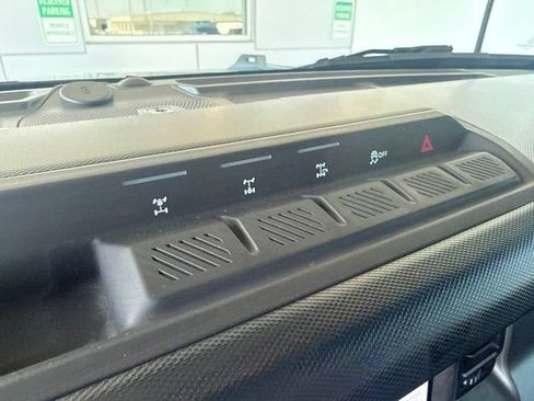 Used 2021 Ford Bronco Outer Banks w/ Sasquatch Package AWD/4WD image 30