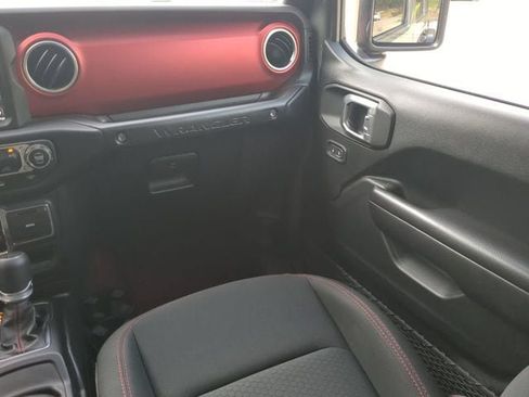 Used 2021 Jeep Wrangler Unlimited Rubicon AWD/4WD image 15