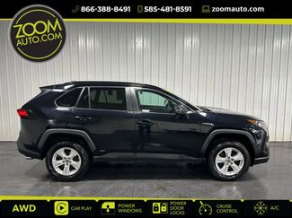 Used 2021 Toyota RAV4 LE AWD/4WD video 1