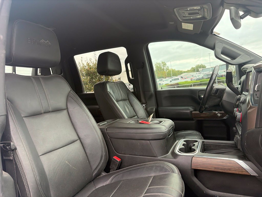 Used 2022 Chevrolet Silverado 3500 High Country w/ Safety Package II AWD/4WD image 28