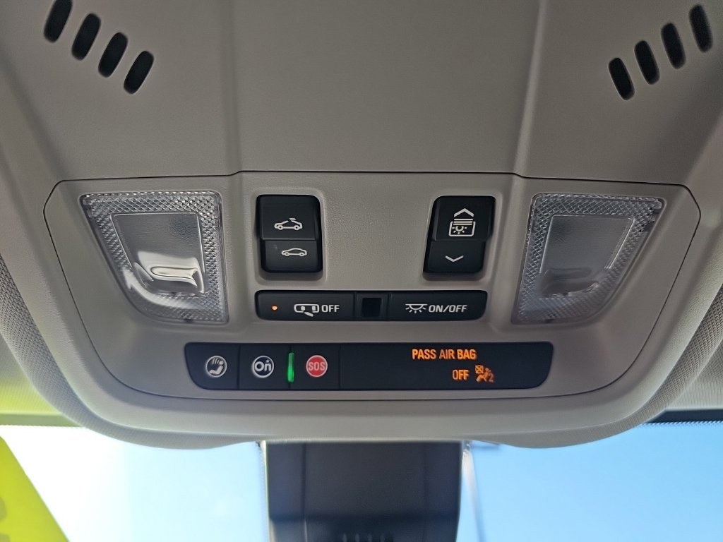 Used 2023 GMC Terrain SLE w/ GMC Pro Grade Package AWD/4WD image 27