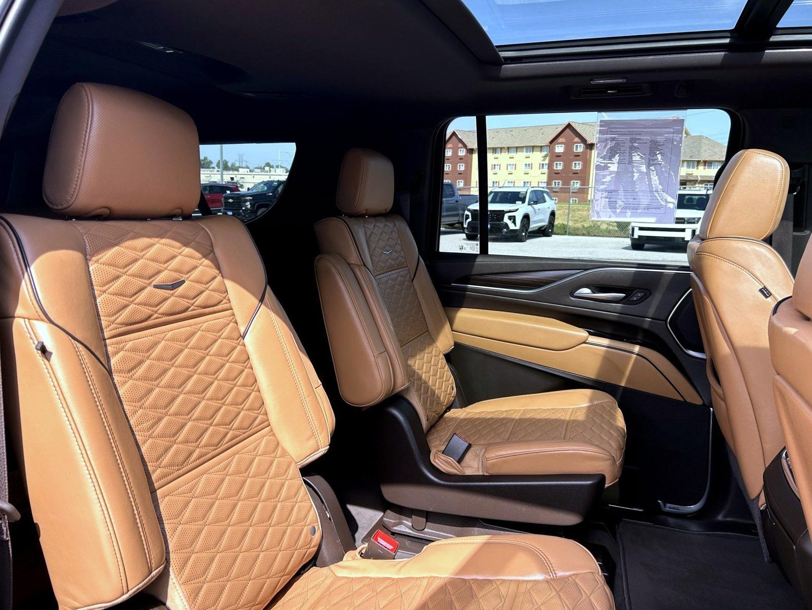 Certified 2024 Cadillac Escalade ESV Sport w/ Touring Package AWD/4WD image 20
