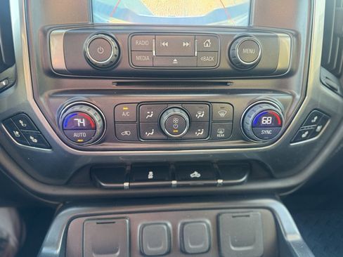 Used 2018 Chevrolet Silverado 1500 LTZ w/ Texas Edition image 12