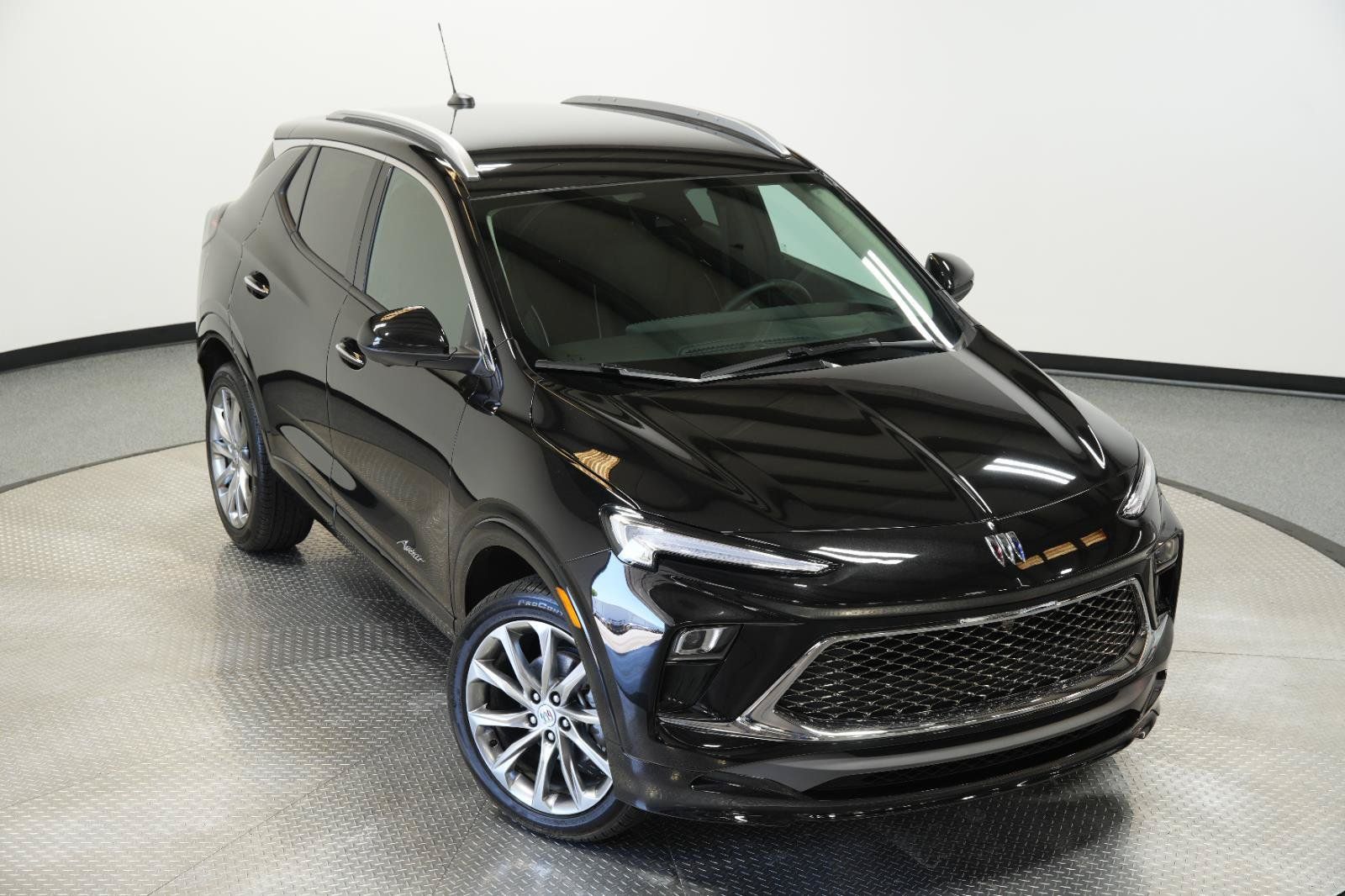 Used 2026 Buick Encore GX Avenir w/ Avenir Technology Package AWD/4WD image 45