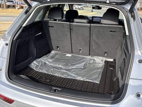 Used 2025 Audi Q5 2.0T Premium Plus w/ Premium Plus Package image 8