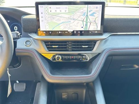 New 2026 Ford Explorer ST-Line image 26