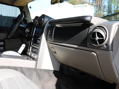 Used 2003 HUMMER H2 Base 4dr 4WD SUV w/ Preferred Equipment Group image 82