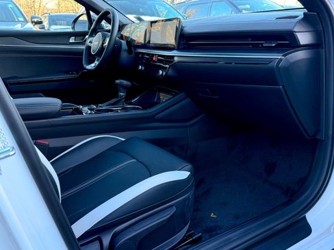 New 2026 Kia K5 GT-Line w/ GT-Line Premium Package image 9