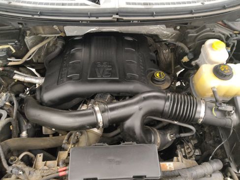 Used 2014 Ford F150 Lariat w/ Equipment Group 501A Mid AWD/4WD image 30