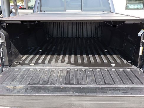 Used 2019 Toyota Tacoma SR w/ SR Convenience Package RWD image 15