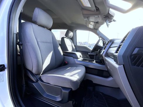 Used 2021 Ford F350 XLT w/ XLT Premium Package image 16