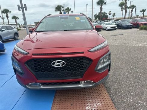Used 2019 Hyundai Kona SEL w/ SEL Tech Package 02 FWD image 4