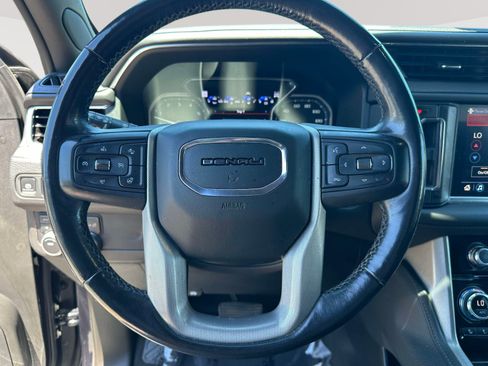 Used 2021 GMC Yukon Denali AWD/4WD image 12