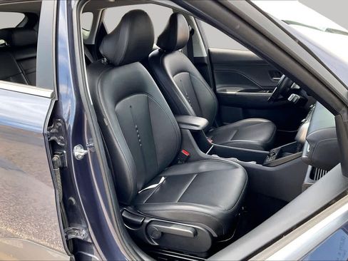 Used 2024 Hyundai Kona Limited AWD/4WD image 9
