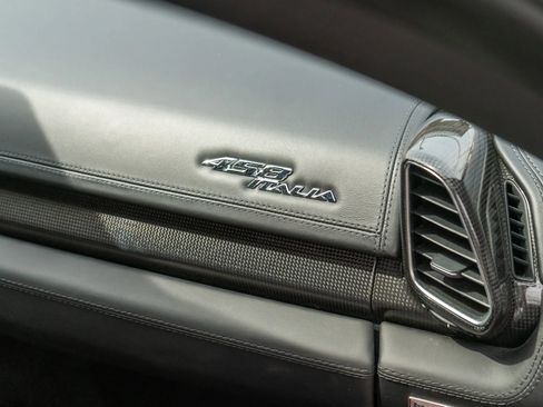 Used 2011 Ferrari 458 Italia Coupe image 65